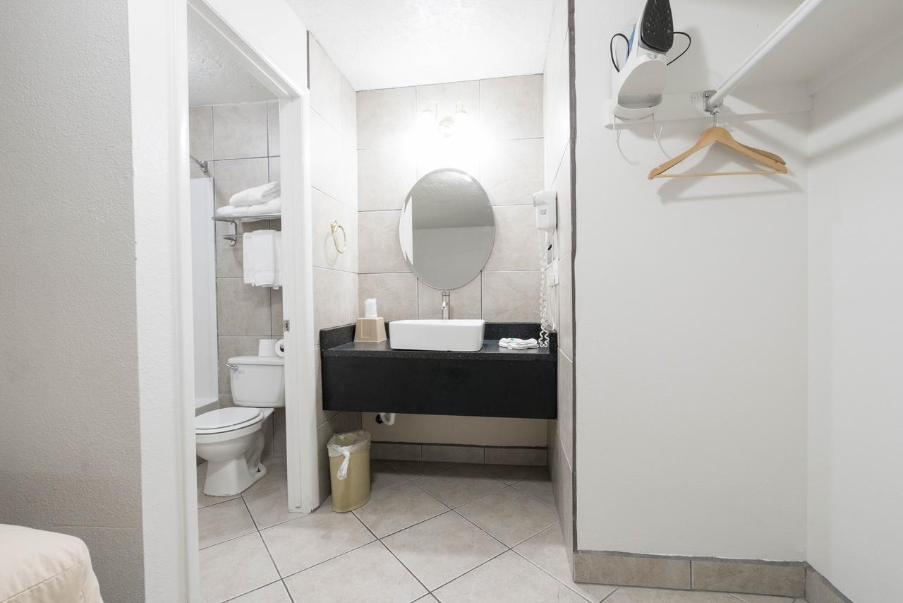 Little Suites Provo Extended Stay Extérieur photo