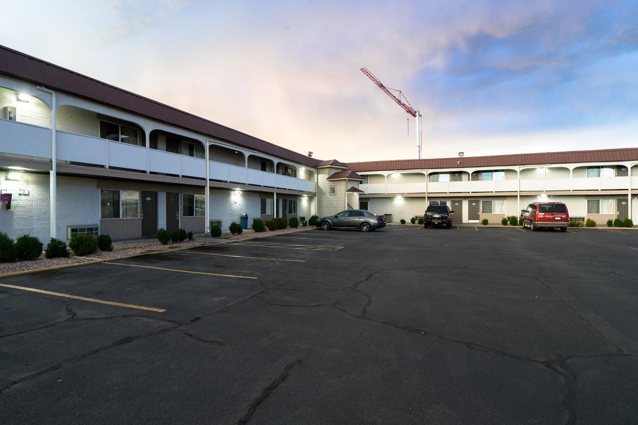 Little Suites Provo Extended Stay Extérieur photo