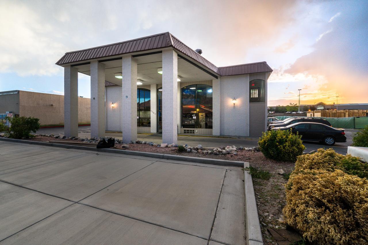 Little Suites Provo Extended Stay Extérieur photo