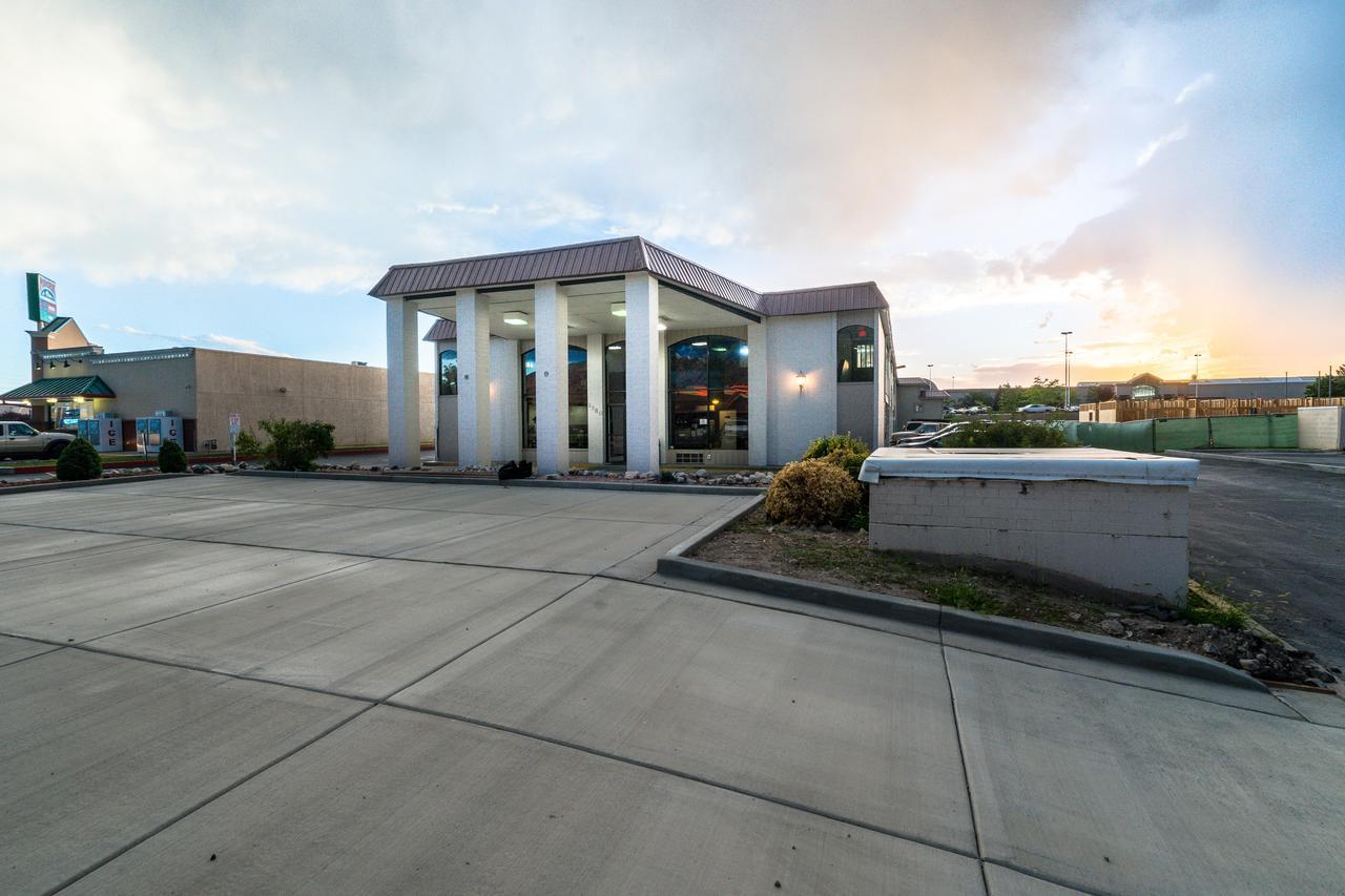 Little Suites Provo Extended Stay Extérieur photo