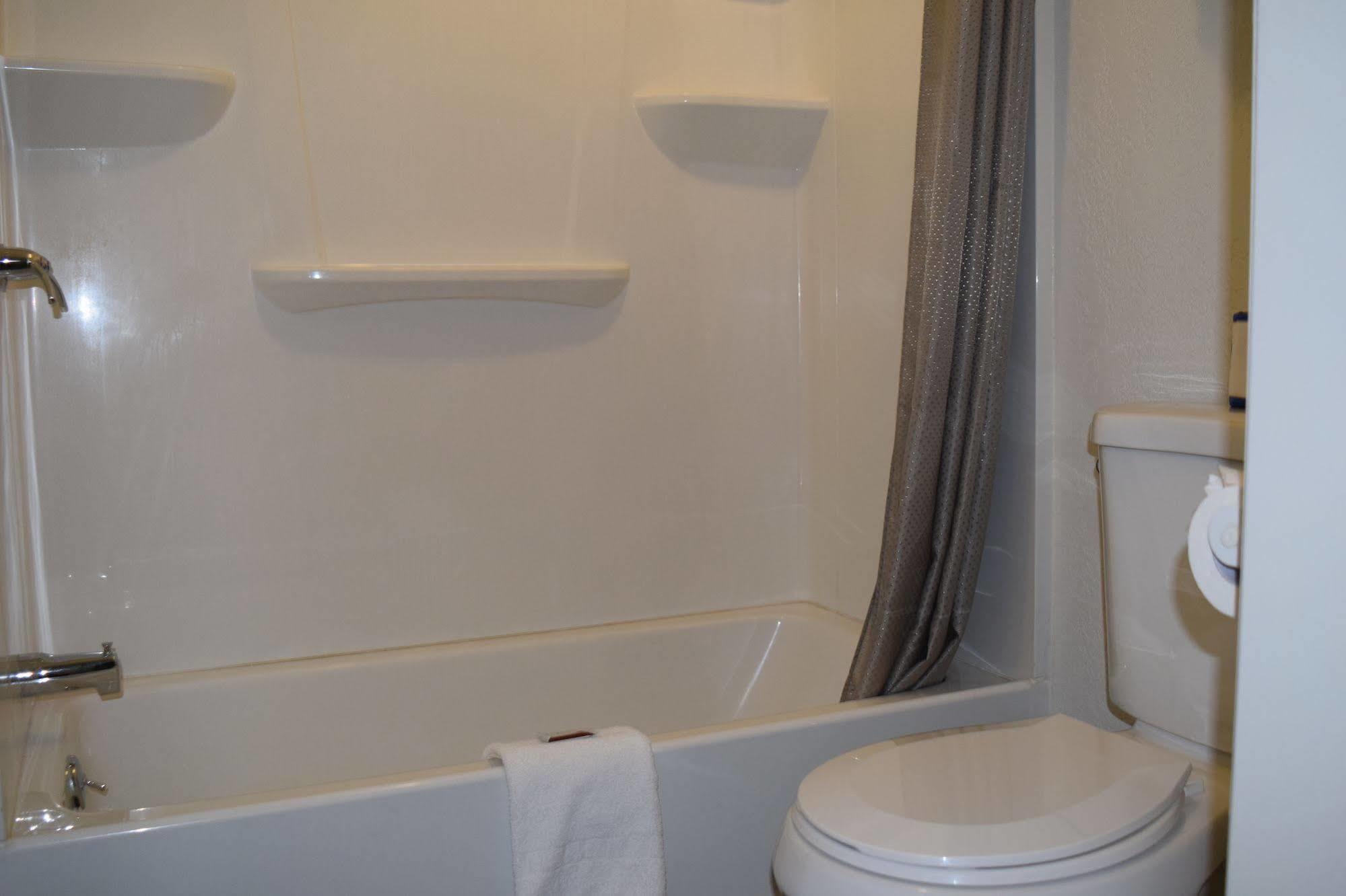 Little Suites Provo Extended Stay Extérieur photo
